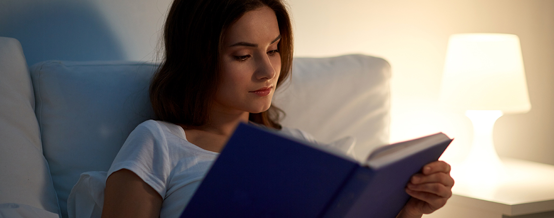 5 redenen om een boek te lezen voor het slapen