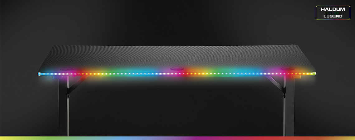 Zwarte gamingtafel met LED-verlichting in meerdere kleuren