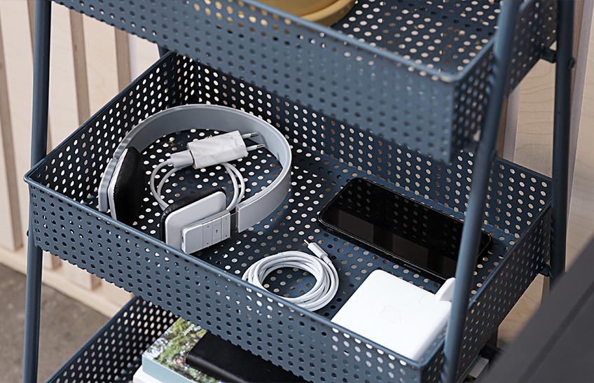 Trolley with chargers for mobile phone and tablet Trolley with chargers for mobile phone and tablet